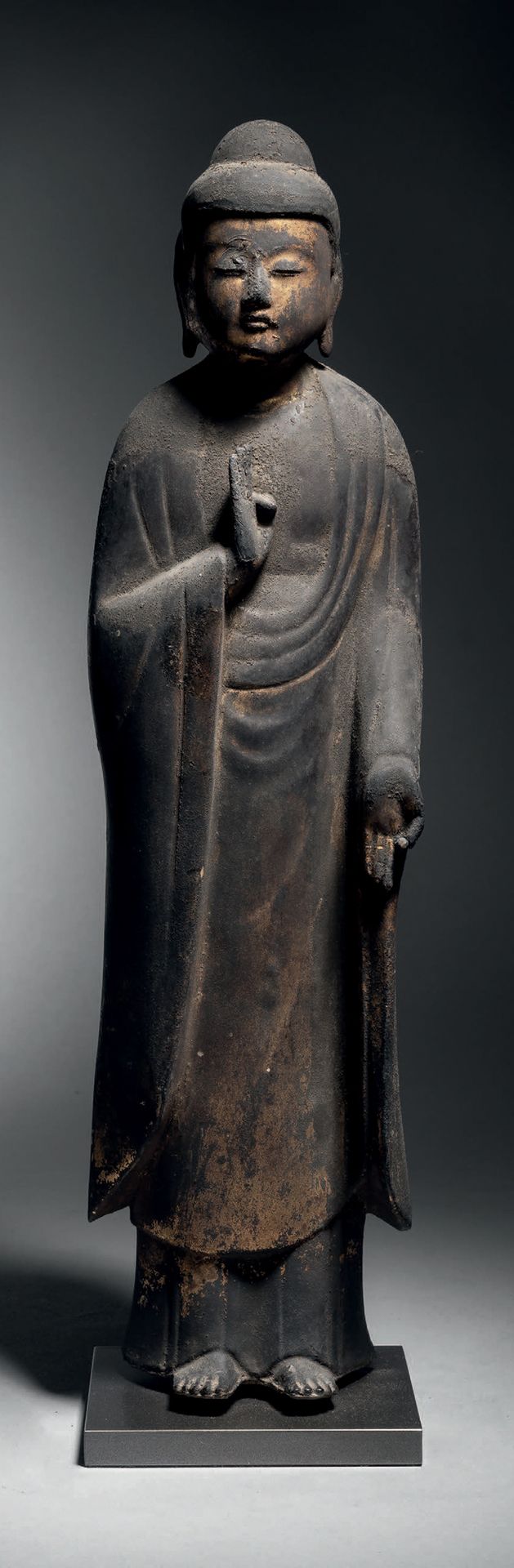 Null Bouddha Amida debout, Japon, période Kamakura (1185-1333)
H. 36 cm. Bois la&hellip;