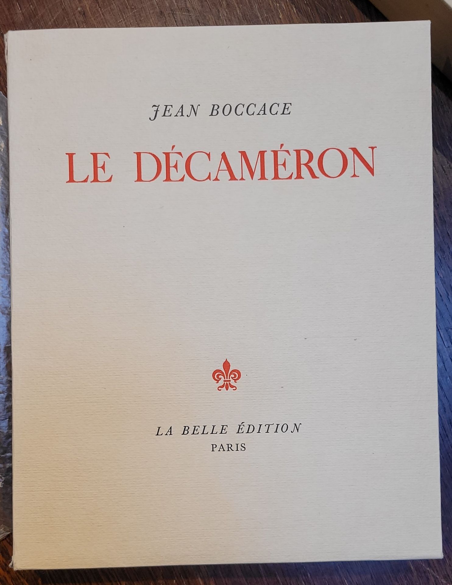 Null BOCCACE。Decameron》。巴黎，La Belle Édition，s.D.三卷四册，单页，出版商的滑套。拉乌尔-塞雷斯的许多彩色原创作品。&hellip;
