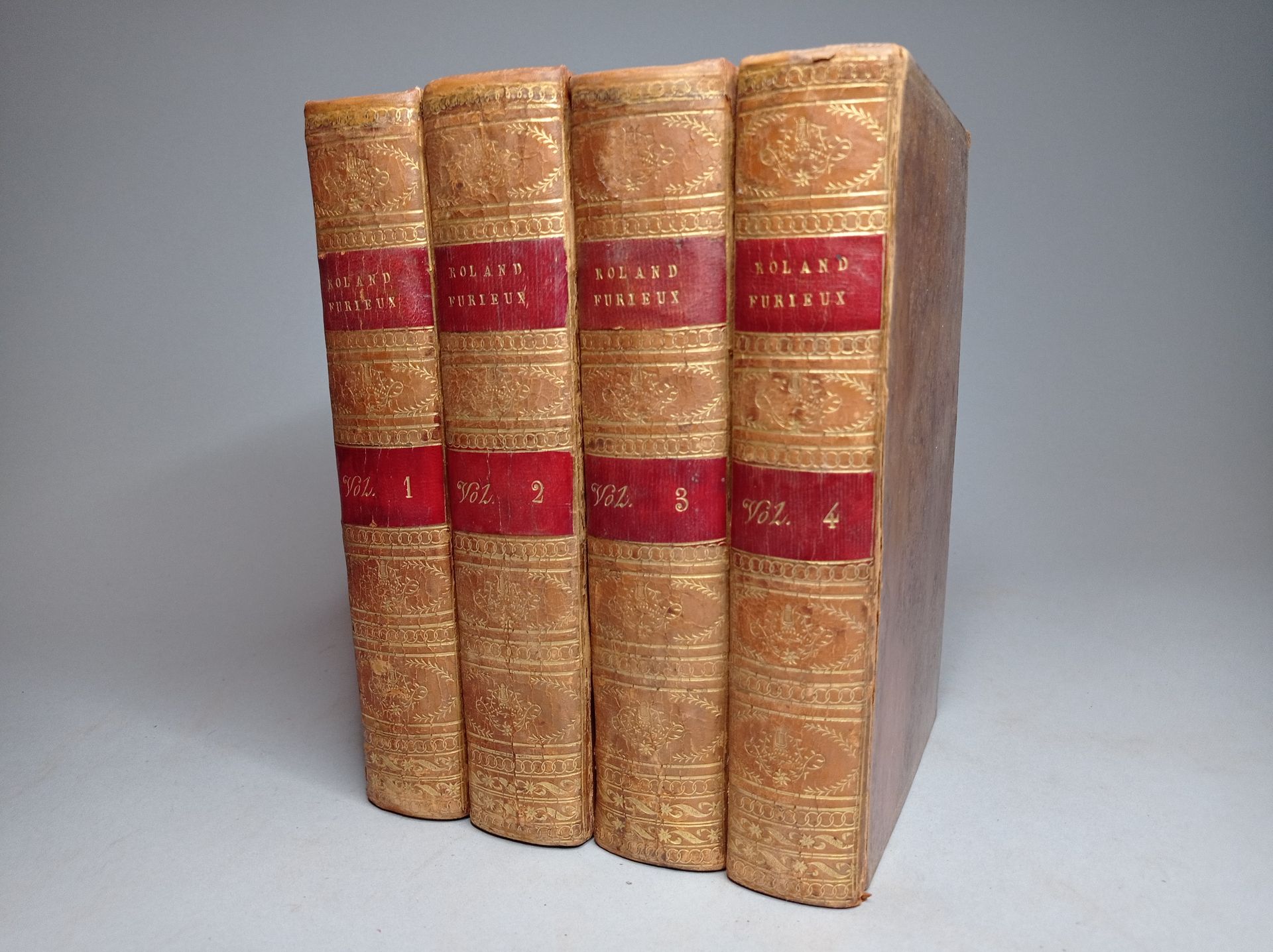 Null ARIOSTE. Roland furieux, poema heroico. París, Brunet, 1775. 4 volúmenes en&hellip;