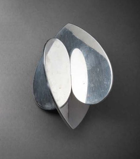 Merle STEIR (1936-1984) Interlocking hearts, 1978
Aluminum sculpture signed, dat&hellip;