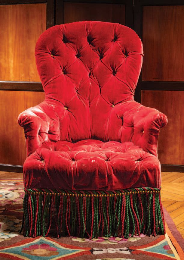 Null Bequemer Sessel mit hoher Rückenlehne, der vollständig mit gepolstertem rot&hellip;