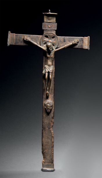 Null Crucifixion nkangi kiditu Kongo, République Démocratique du Congo
Bois dur &hellip;
