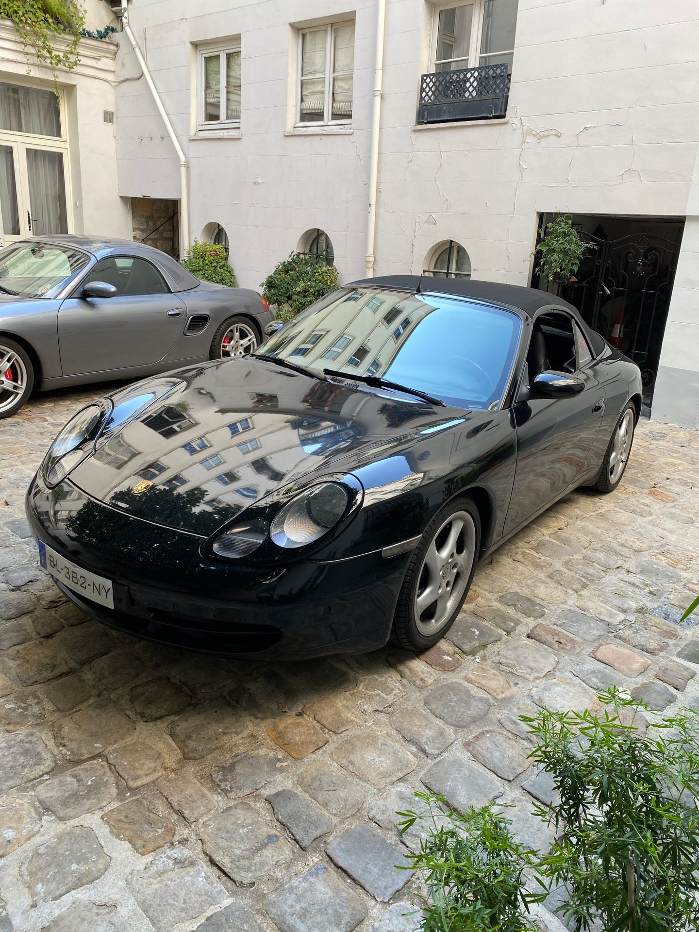 PORSCHE 
PORSCHE 911 cabriolet 996, 1998, 6 cylindres 3,4l 300cv, 160000KM, entr&hellip;