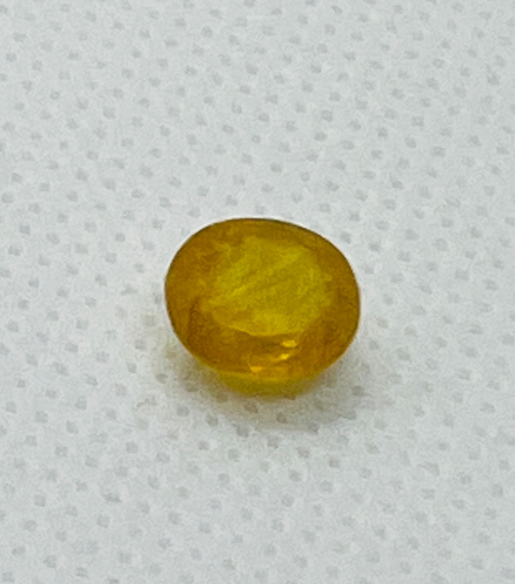 SAPHIRE YELLOW SAPHIRE of 3.11 carats ALGT certificate