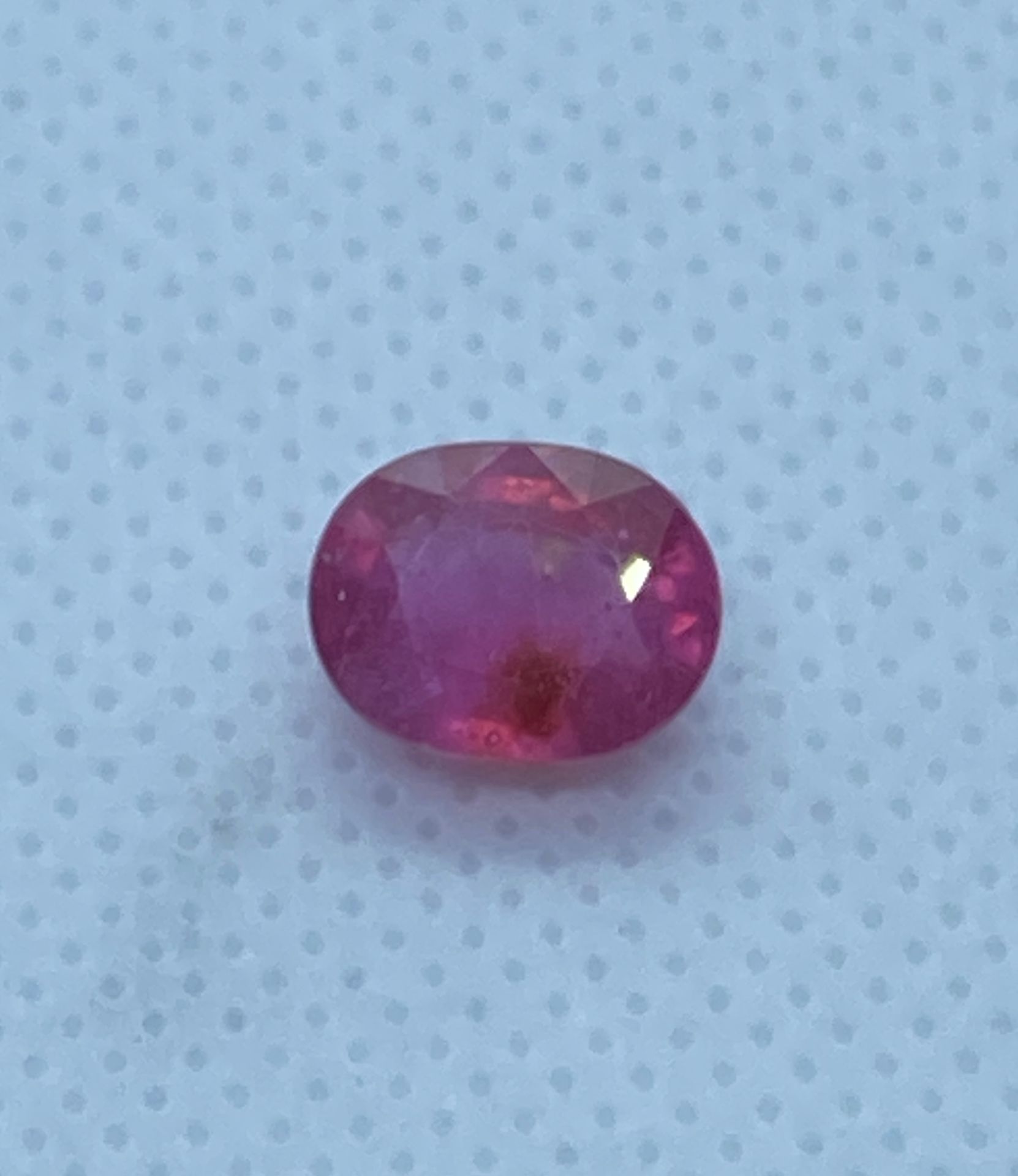 SAPHIRE 4.41 carat pink sapphire AIGT certificate