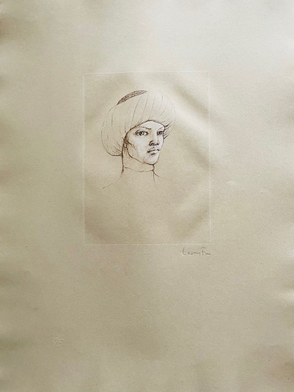 FINI Léonor (1908 - 1996) 石版画《戴帽子的人》，右下角有铅笔签名，纸张类型：Arches。纸张大小为66x48厘米。格式：27x20c&hellip;