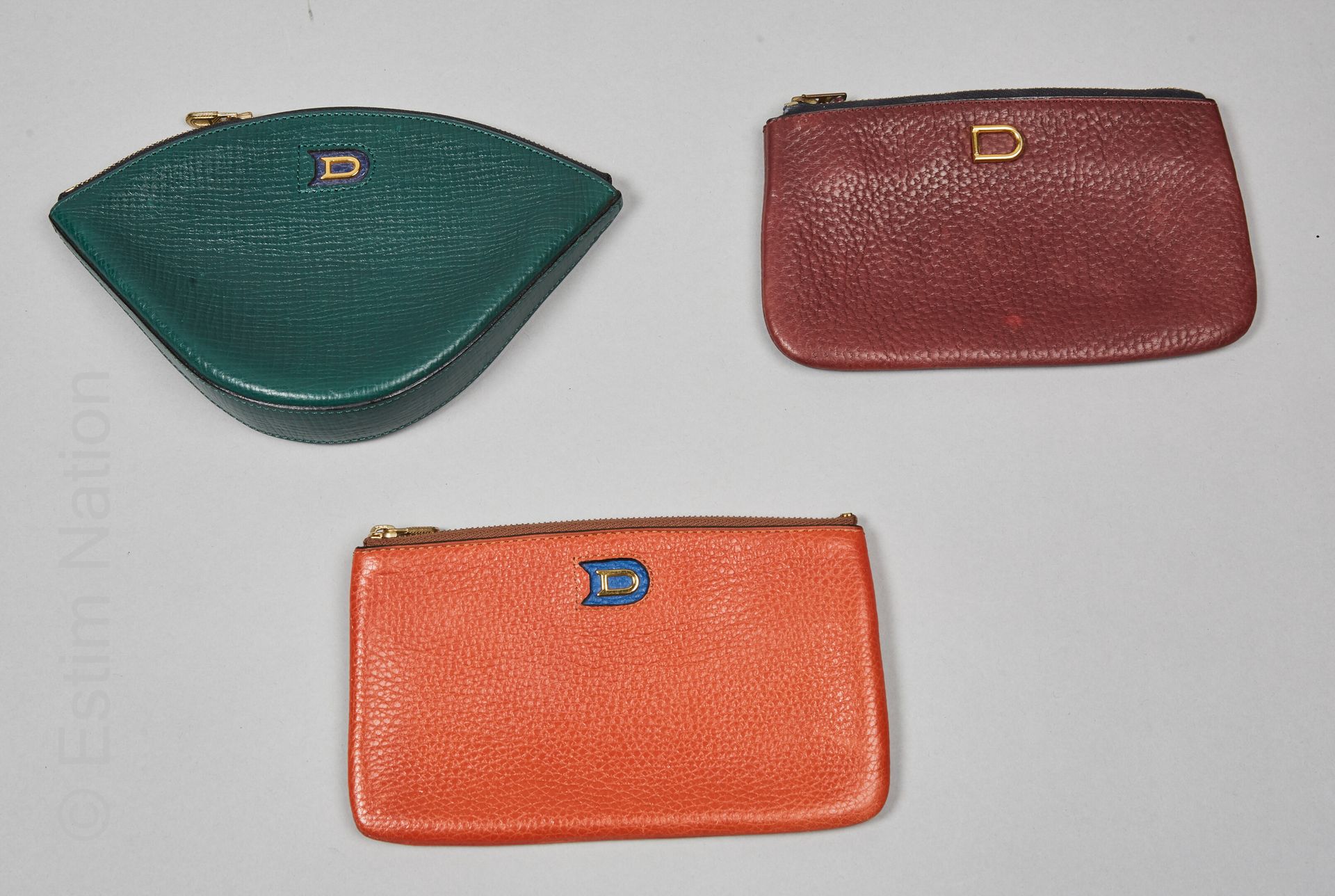 DELVAUX VINTAGE 两个拉链口袋和一个橙色、酒红色和绿色粒面皮革的大钱包（尺寸：口袋17 x 10.5厘米，钱包13 x 21厘米）（不保证状况）（&hellip;