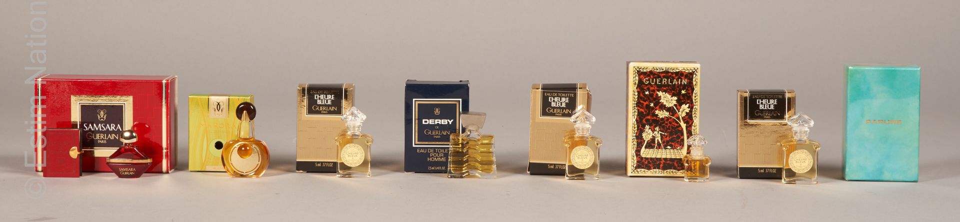 Guerlain Lot de huit miniatures homothétiques, avec parfum d'origine et coffrets&hellip;
