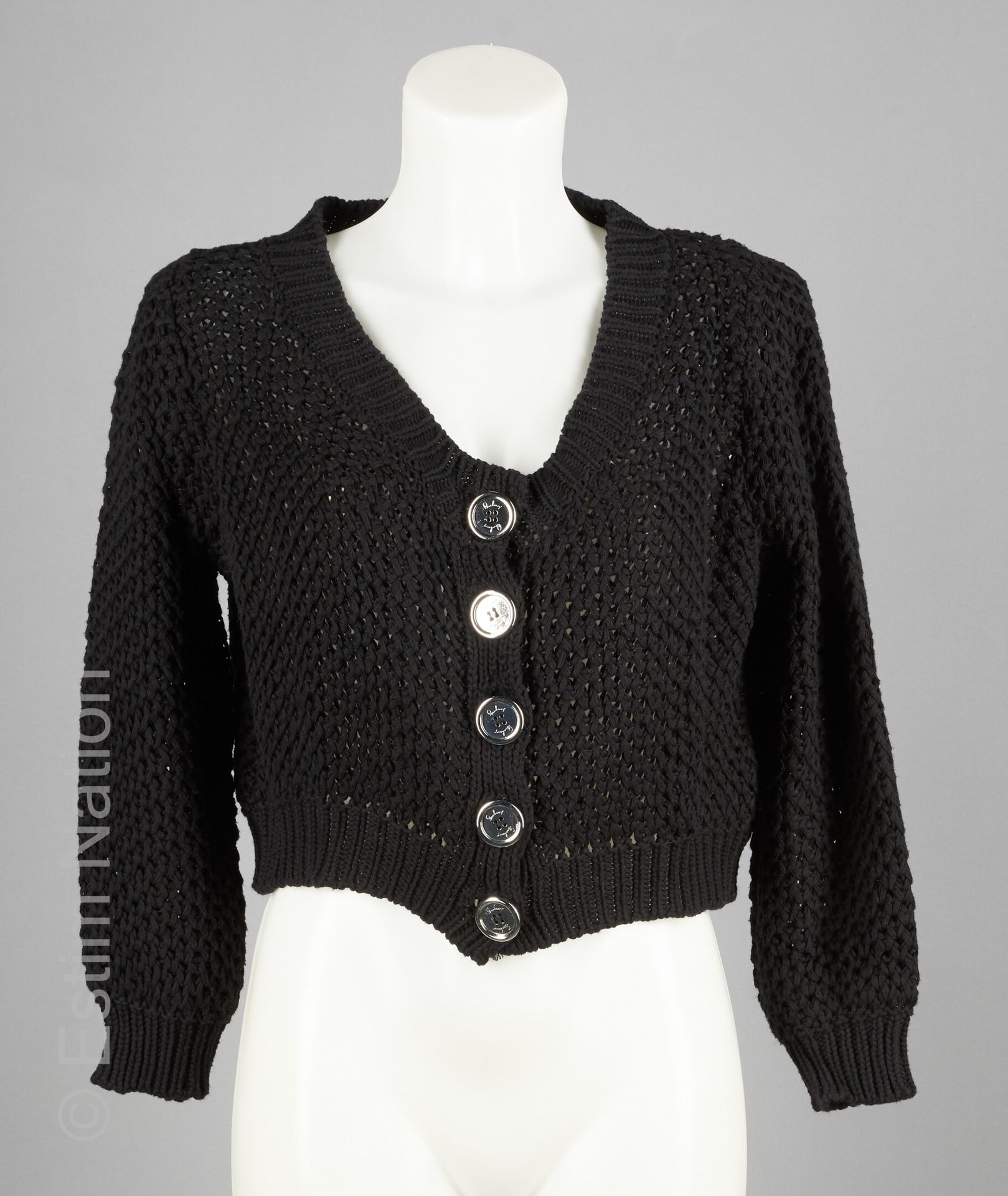 BURBERRY London Court CARDIGAN en épais tricot de coton noir, larges boutons en &hellip;