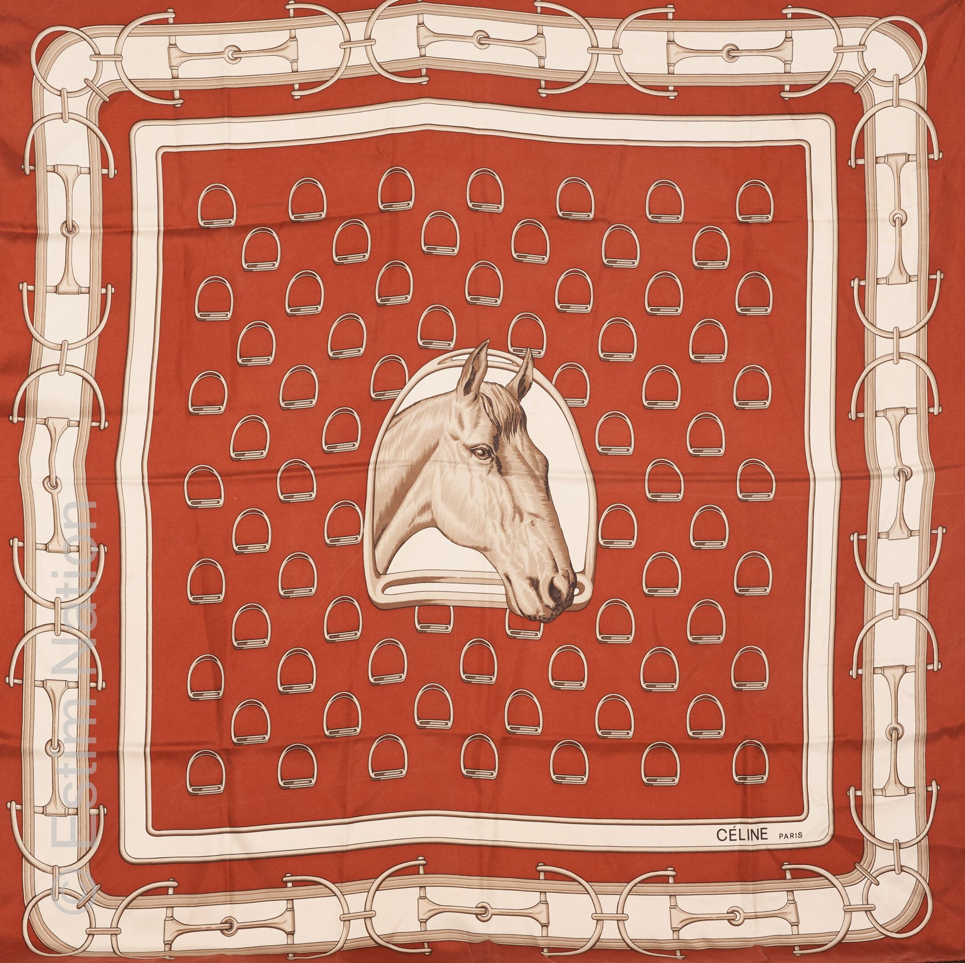 CELINE vintage DEUX CARRES en soie imprimée : le premier à décor de cheval et d'&hellip;