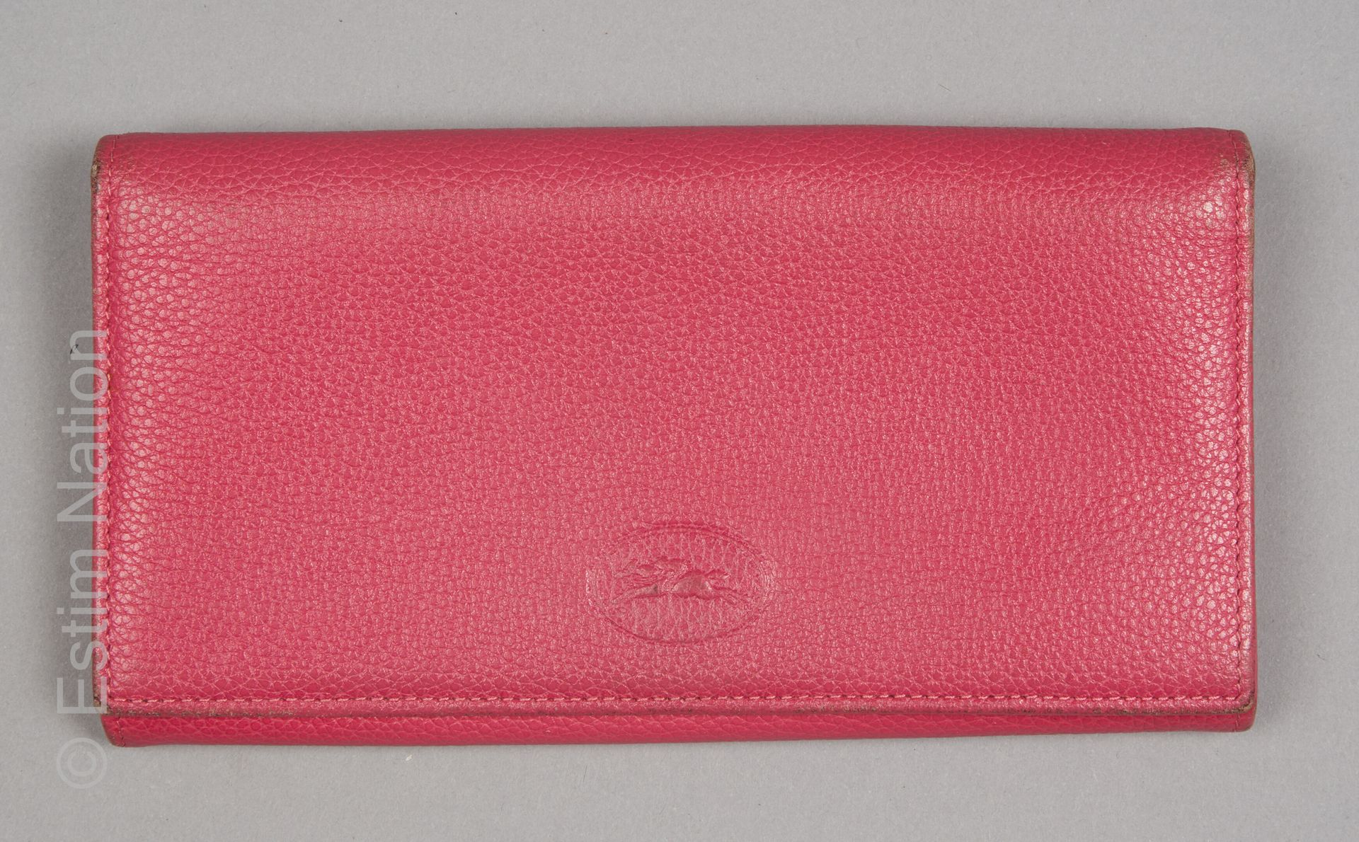 LONGCHAMP PORTEFEUILLE en cuir grainé rose agrémenté de porte-cartes, porte-monn&hellip;