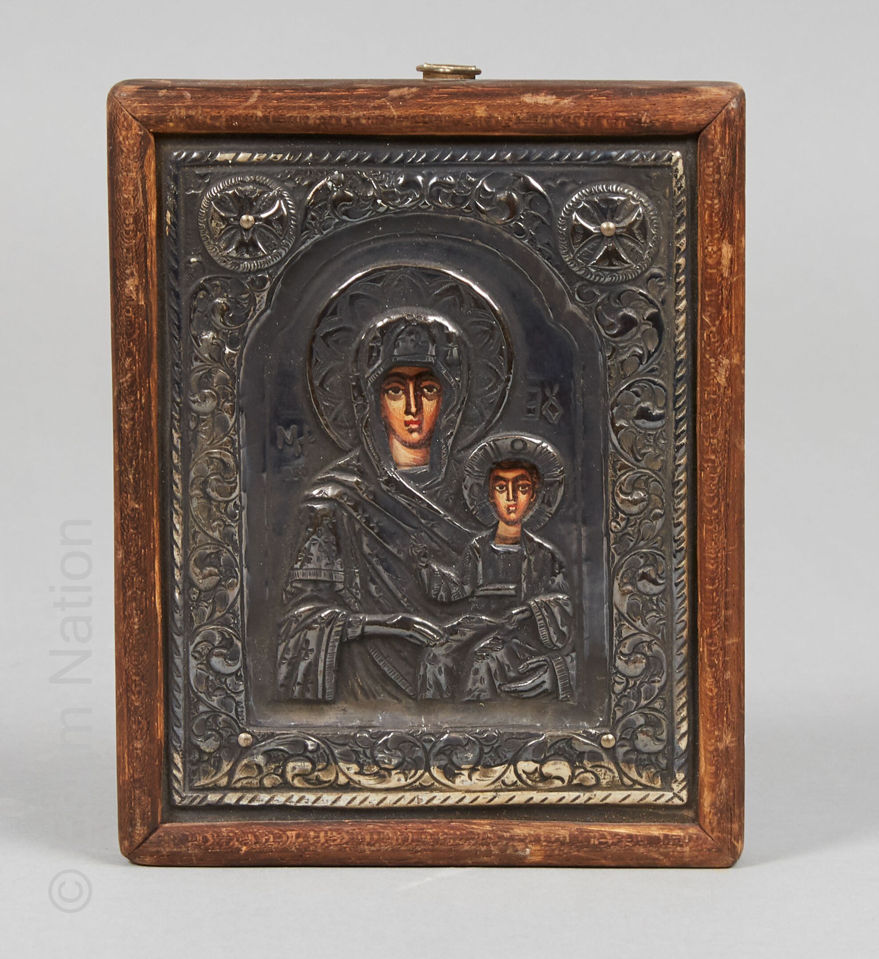 ICÔNES Russian school, early 20th century



Virgin and Child

Icon on wood, riz&hellip;