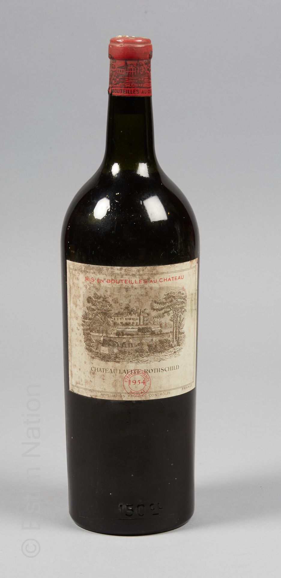 Magnum Château Lafite Rothschild 拉菲古堡大酒杯

Pauillac控制下的法定产区

NICOLAS 1954公寓

(低位颈&hellip;