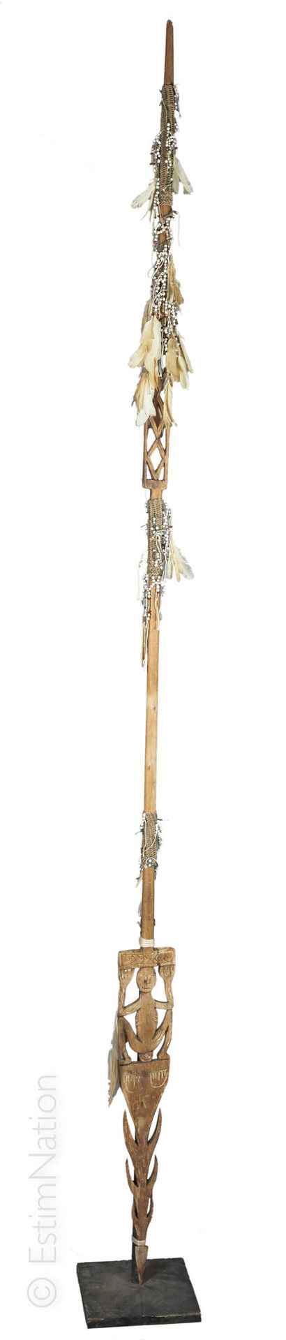 ASMAT - PAPOUASIE, NOUVELLE- GUINEE 
Asmat - 新几内亚巴布亚









重要的仪式性长矛由异国木材制成，并以&hellip;