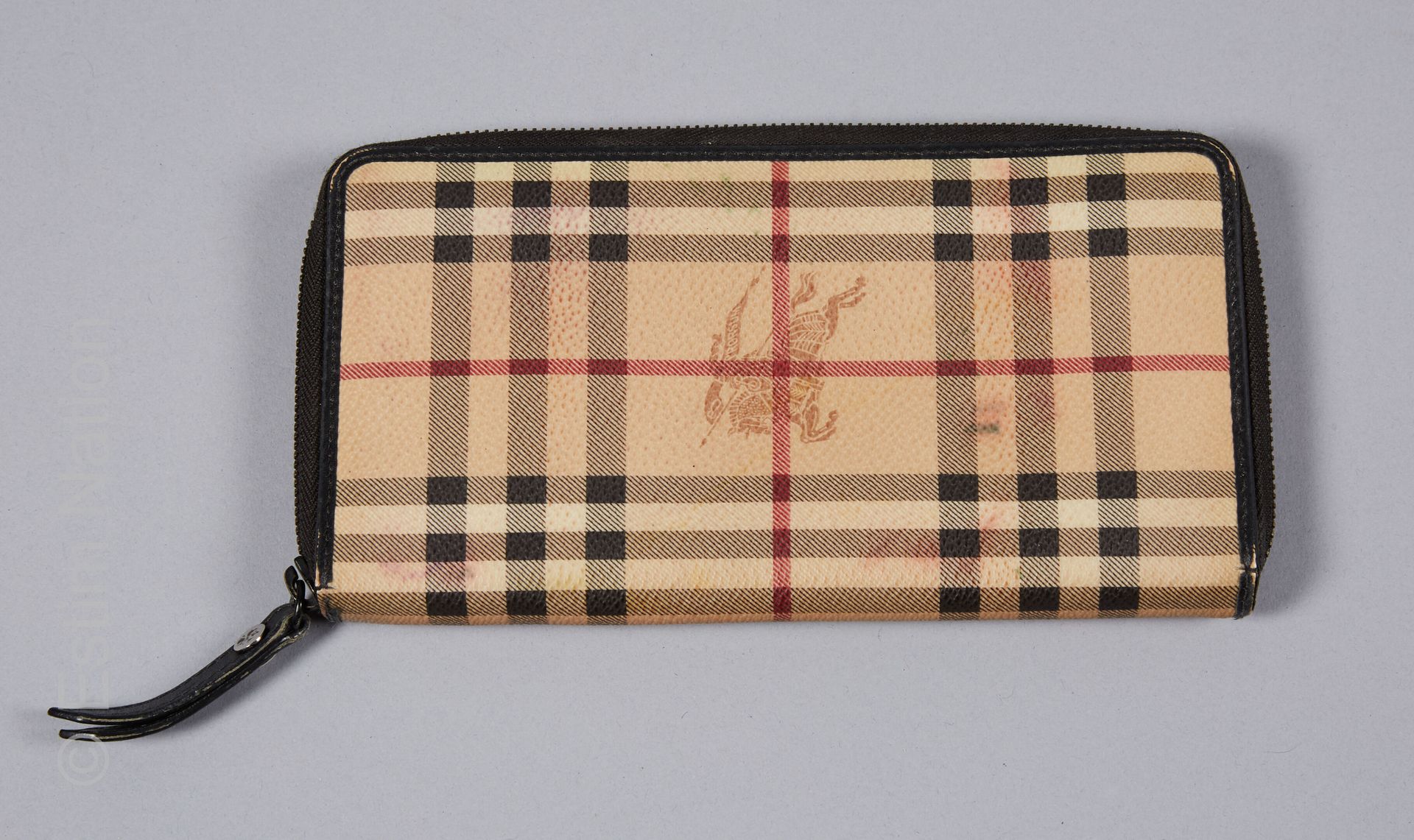 BURBERRY Begleiterbrieftasche aus schottenkaro-beschichtetem Leder, Innenausstat&hellip;