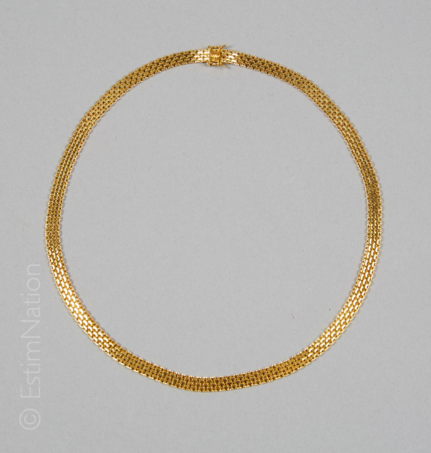 COLLIER OR JAUNE Necklace in 18K (750/°°) yellow gold with flexible braided mesh&hellip;