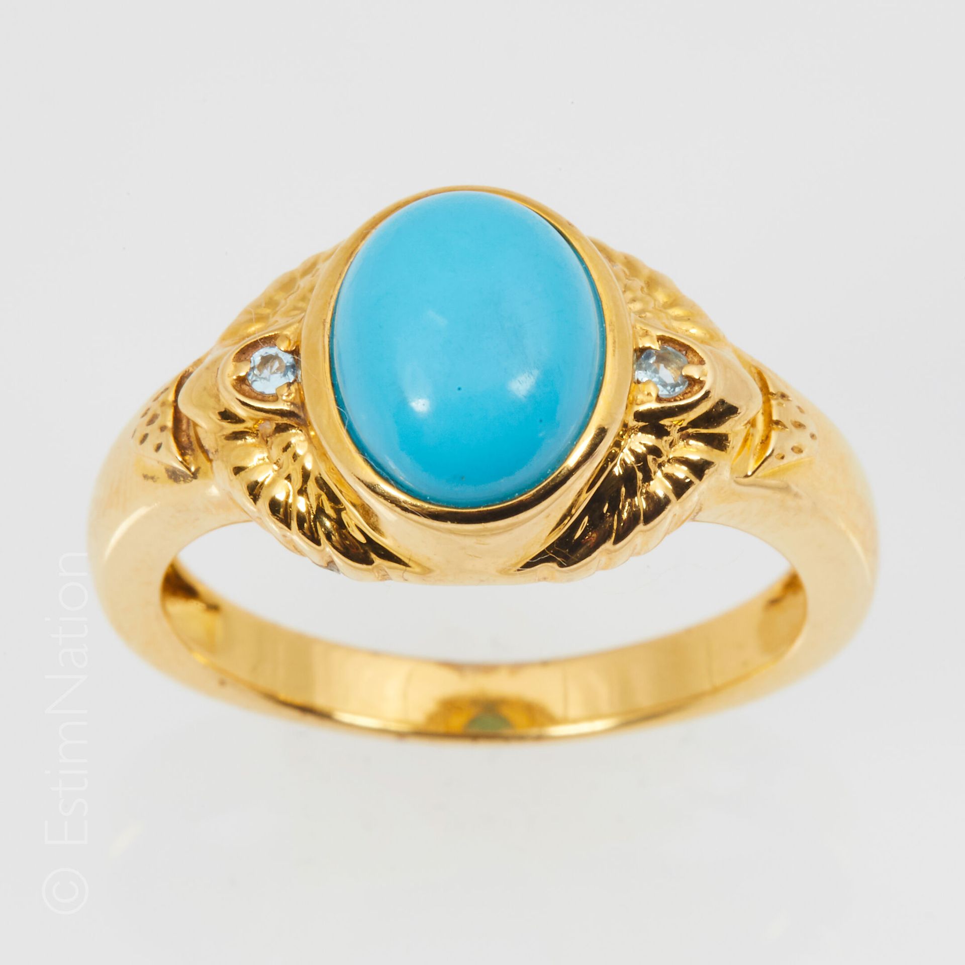 BAGUE VERMEIL ET TURQUOISE Ring in vermeil (925 thousandths) chased ornamented w&hellip;
