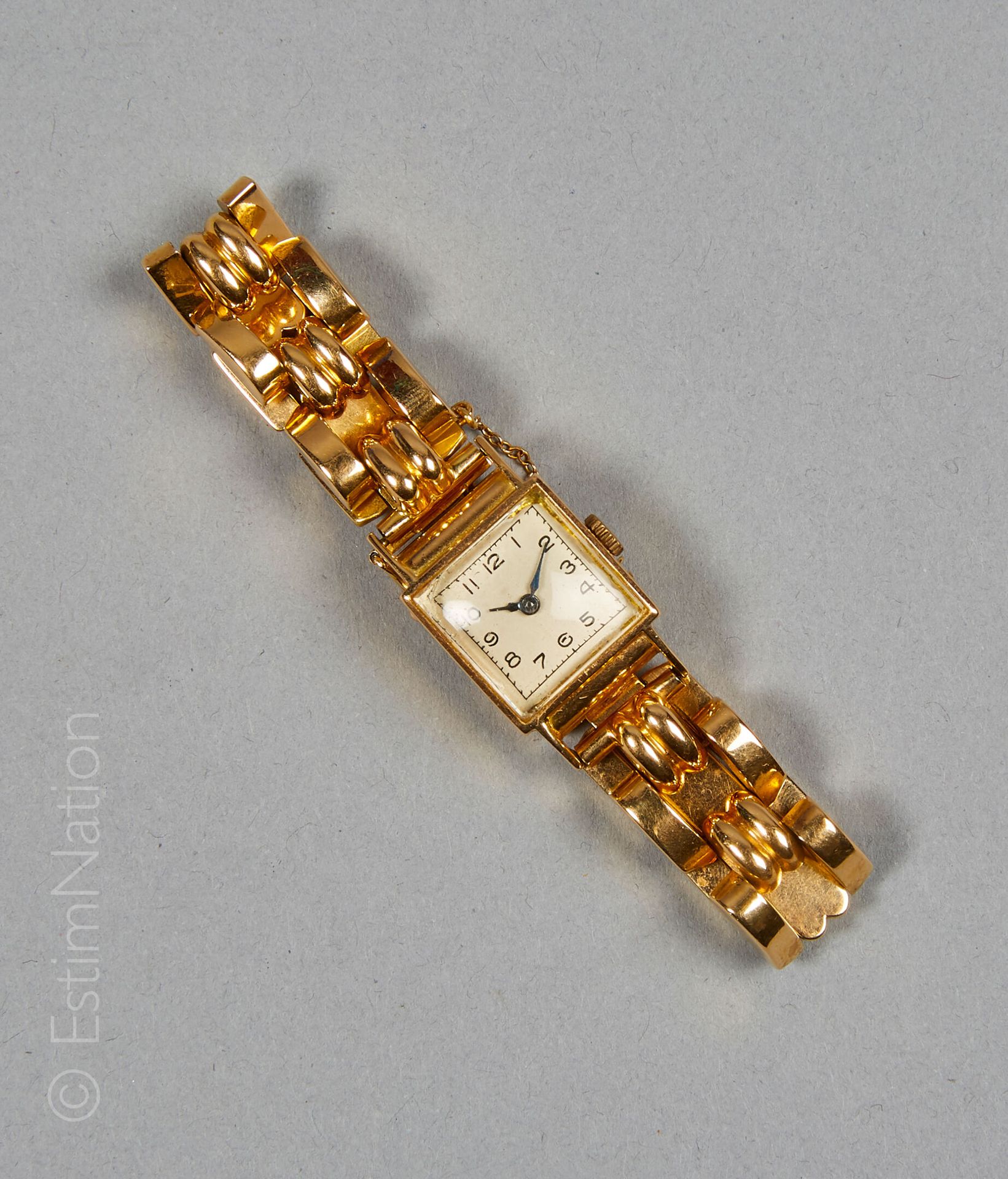 MONTRE OR Ladies' watch in 18K (750°/00) yellow gold, square case, cream dial, b&hellip;