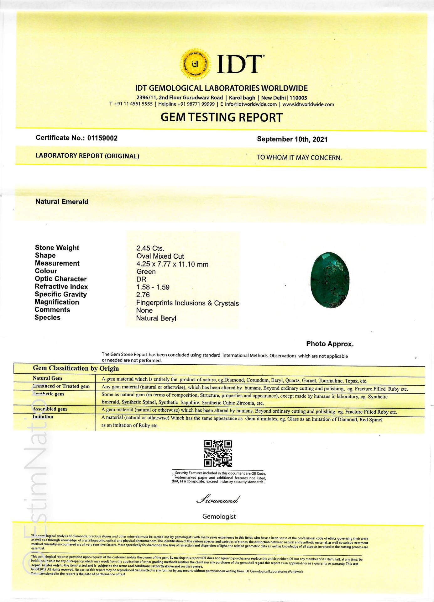 EMERAUDE SUR PAPIER ET CERTIFICAT Uno smeraldo ovale sfaccettato su carta. Dimen&hellip;