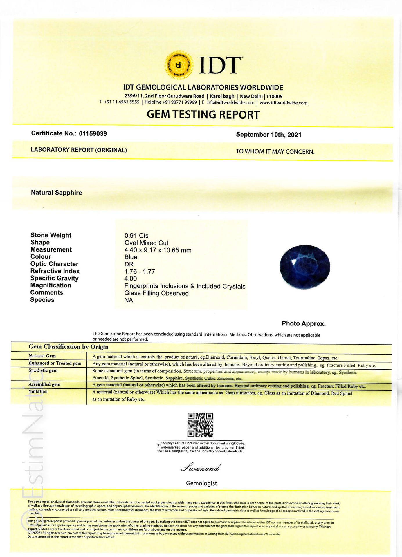 SAPHIR SUR PAPIER ET CERTIFICAT A sapphire on paper of oval shape, faceted. Dime&hellip;