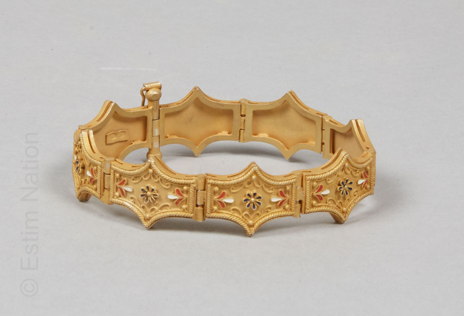 BIJOUX Bracelet articulé en argent 925 millièmes doré composé de huit médaillons&hellip;