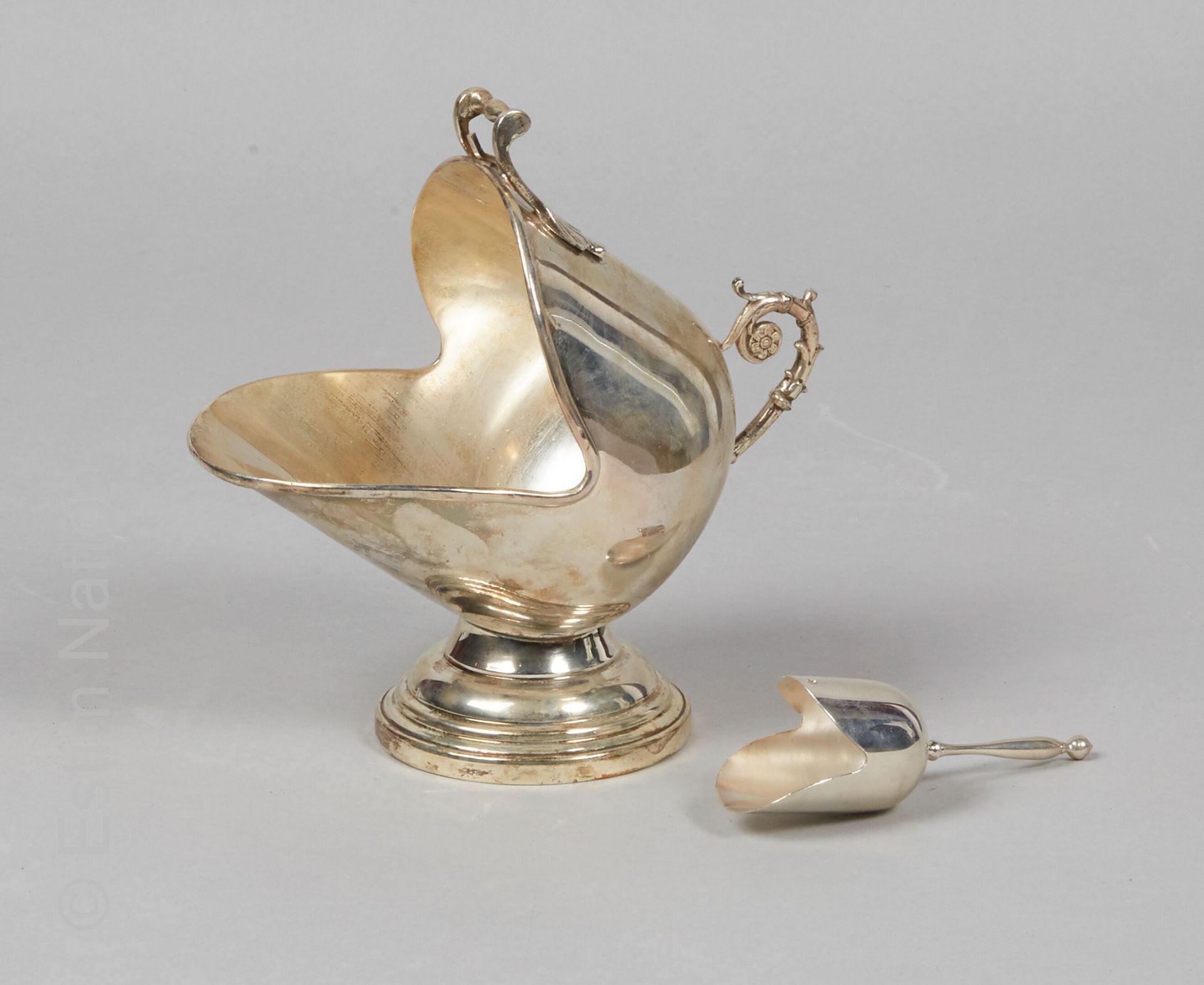 ARTS DE LA TABLE Sugar bowl in silver 900 thousandths the handle with scroll dec&hellip;