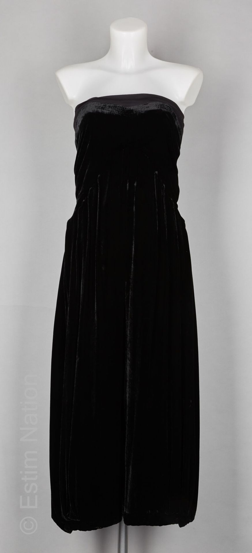 Sonia RYKIEL COMBINAISON BUSTIER sarouel en panne de velours noir (T 36)