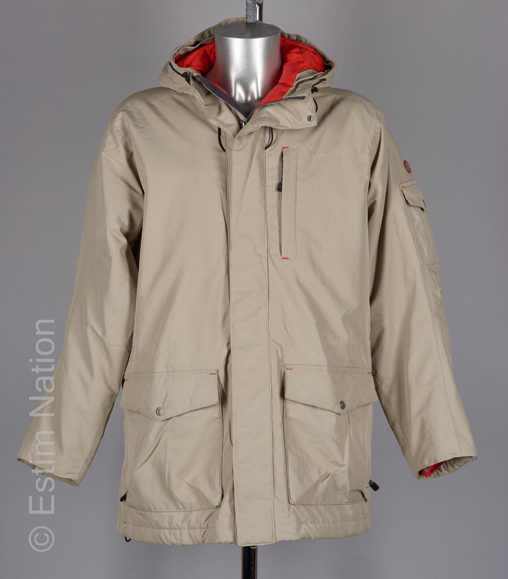 TIMBERLAND Beige technical polyester wadded parka with hood, two pockets (T M)