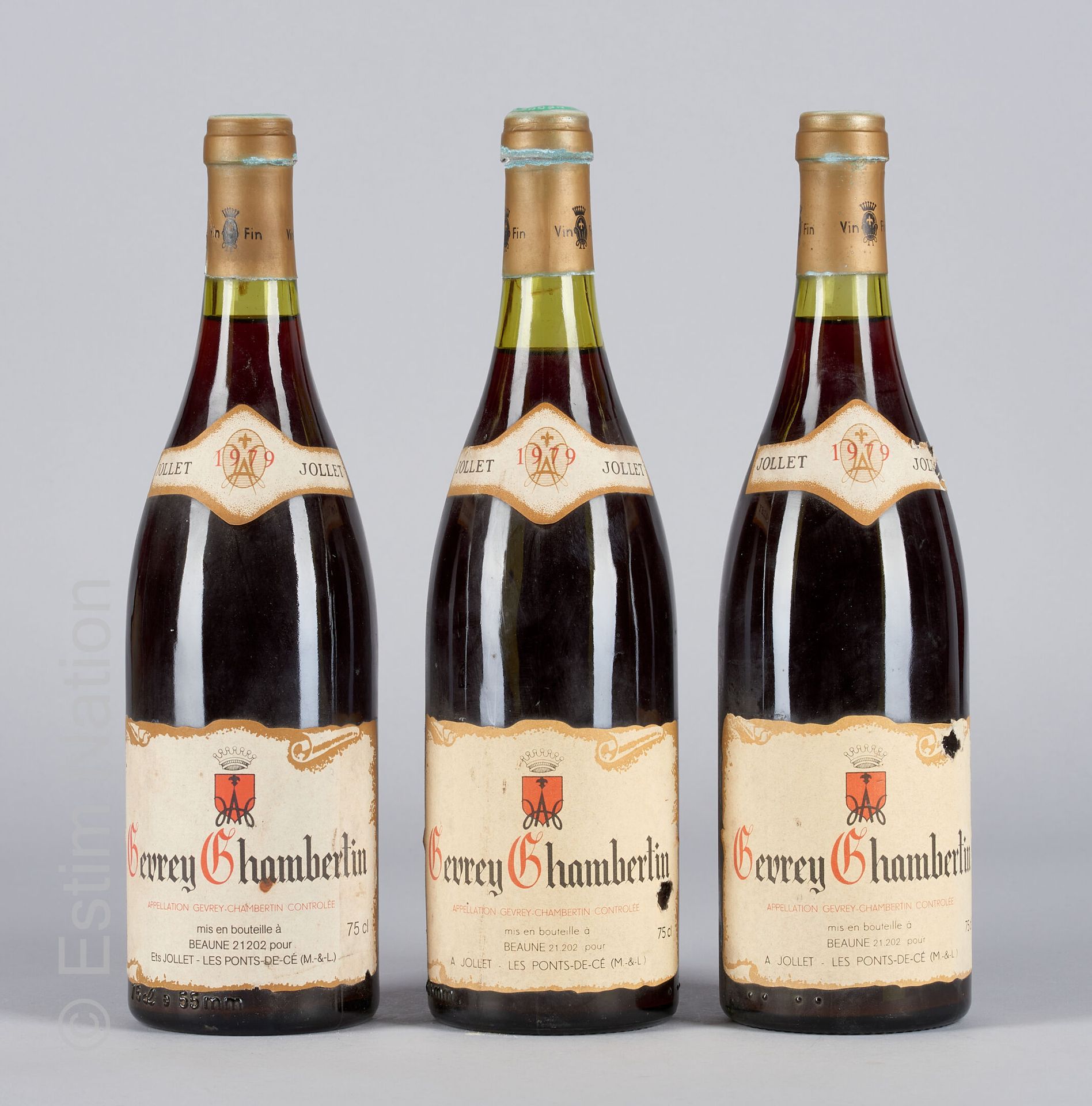 BOURGOGNE Gevrey Chambertin 1979 Les ponts de Ce Mau 3瓶

(N. 1在2至3厘米之间，E. F, lm,&hellip;