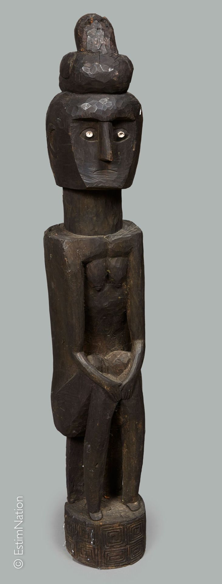 INDONESIE - TIMOR TIMOR



Sujet en bois sculpté à patine sombre représentant un&hellip;