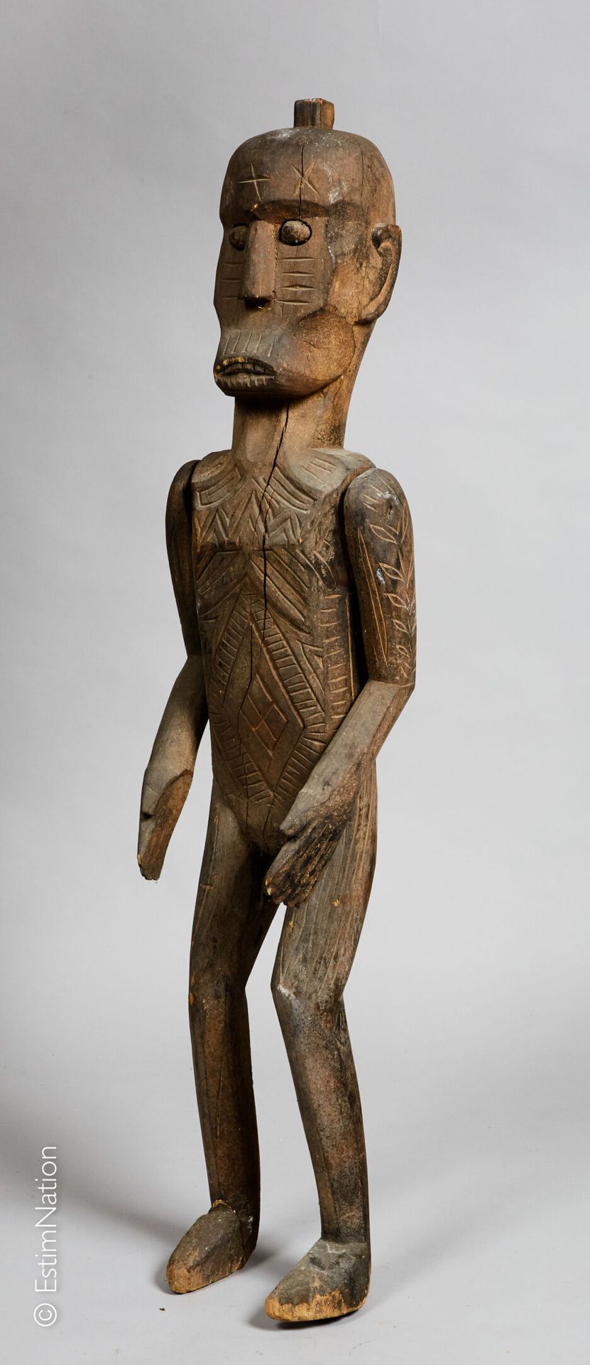SULAWESI - TORAJA SULAWESI - TORAJA



Tau-tau en bois sculpté figurant un homme&hellip;