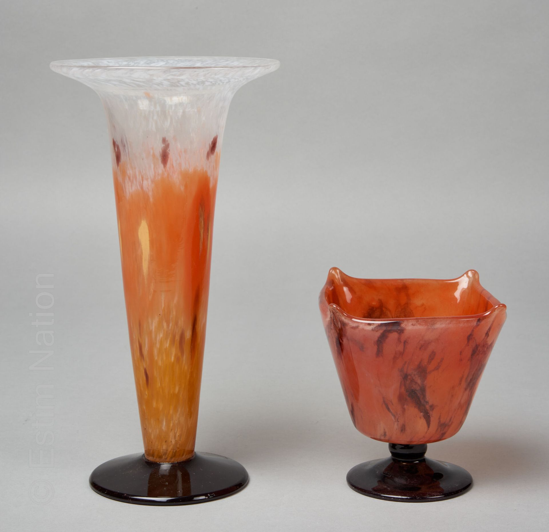 VERRERIE XXE SIECLE - SCHNEIDER SCHNEIDER

- Haut vase en verre à col évasé, à d&hellip;
