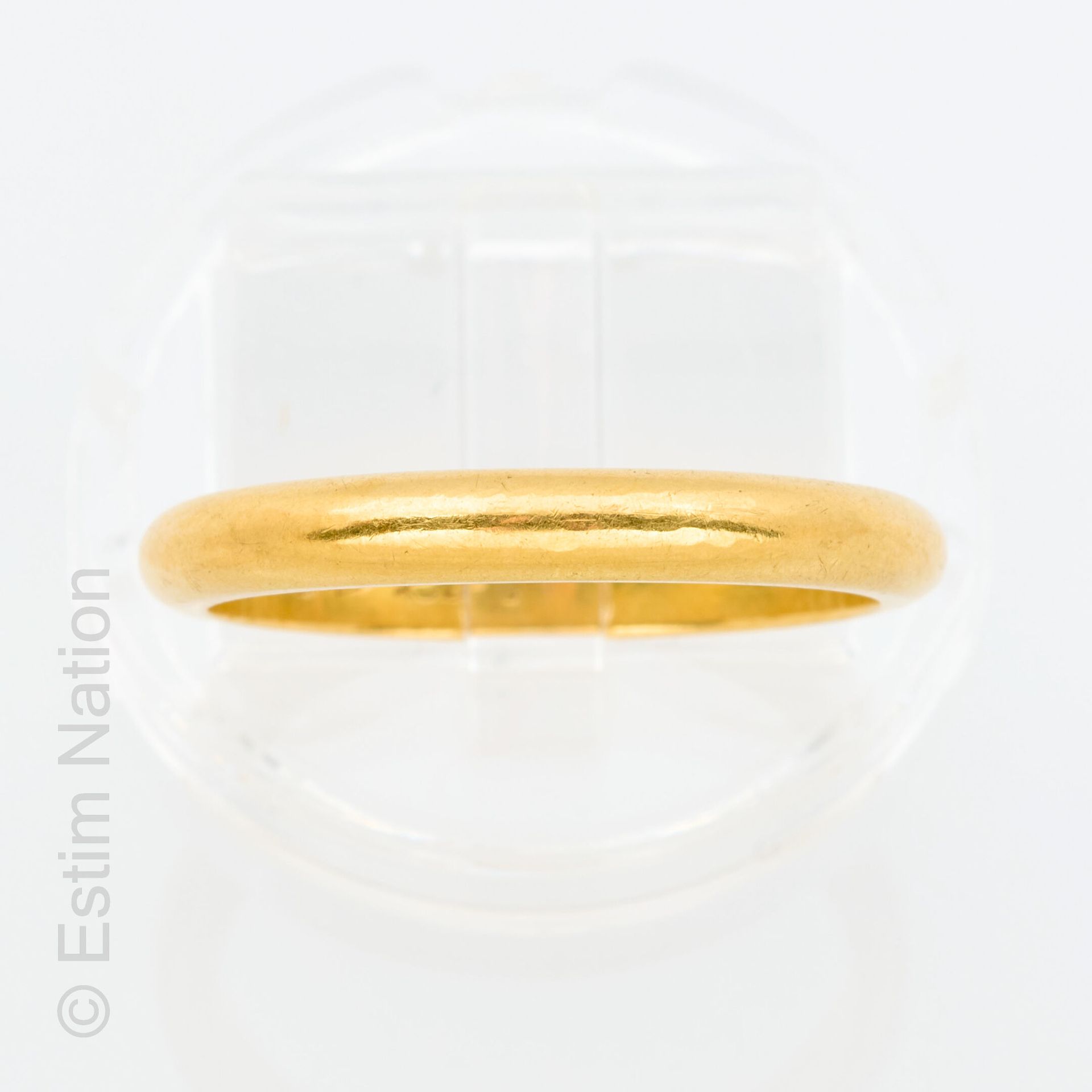 LOT ALLIANCES OR JAUNE 一套四枚18K（750千分之一）玫瑰金和黄金结婚戒指。总重量：10,8克。