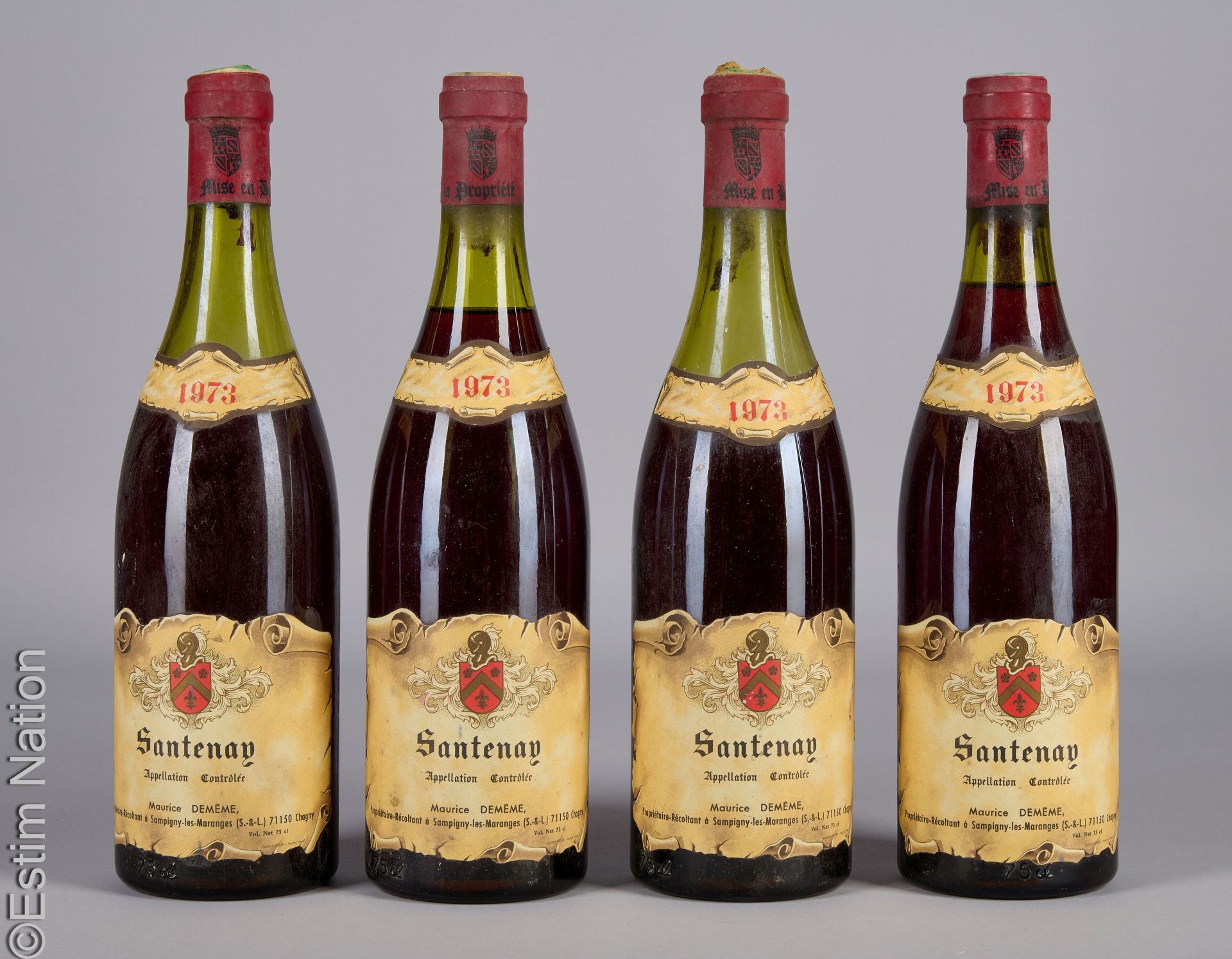 BOURGOGNE 4 bouteilles SANTENAY 1973 Maurice Demême
(N. 3 à 8cm, E. A, m)