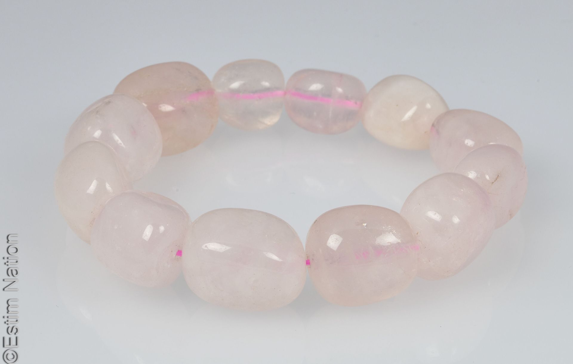 BRACELET QUARTZ ROSE Bracelet extensible composé de boules irrégulières de quart&hellip;