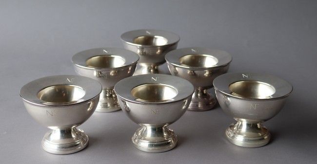 Null SIX SMALL RINCE-DOIGTS in silver plated metal, plain model, numbered NE.

H&hellip;