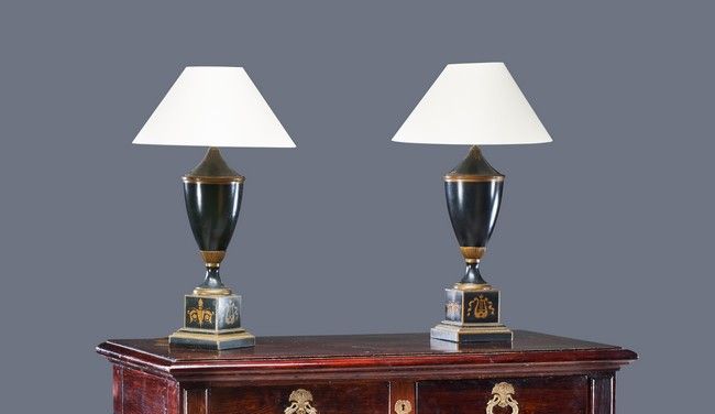 Null PAIR OF LAMPS in dark green patinated sheet metal and gilded, in the form o&hellip;