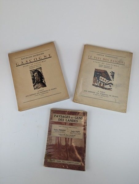 Null [PAYS BASQUE et GASCOGNE - Types et Coutumes] - 3 libri: 
- BERNOVILLE (G.)&hellip;