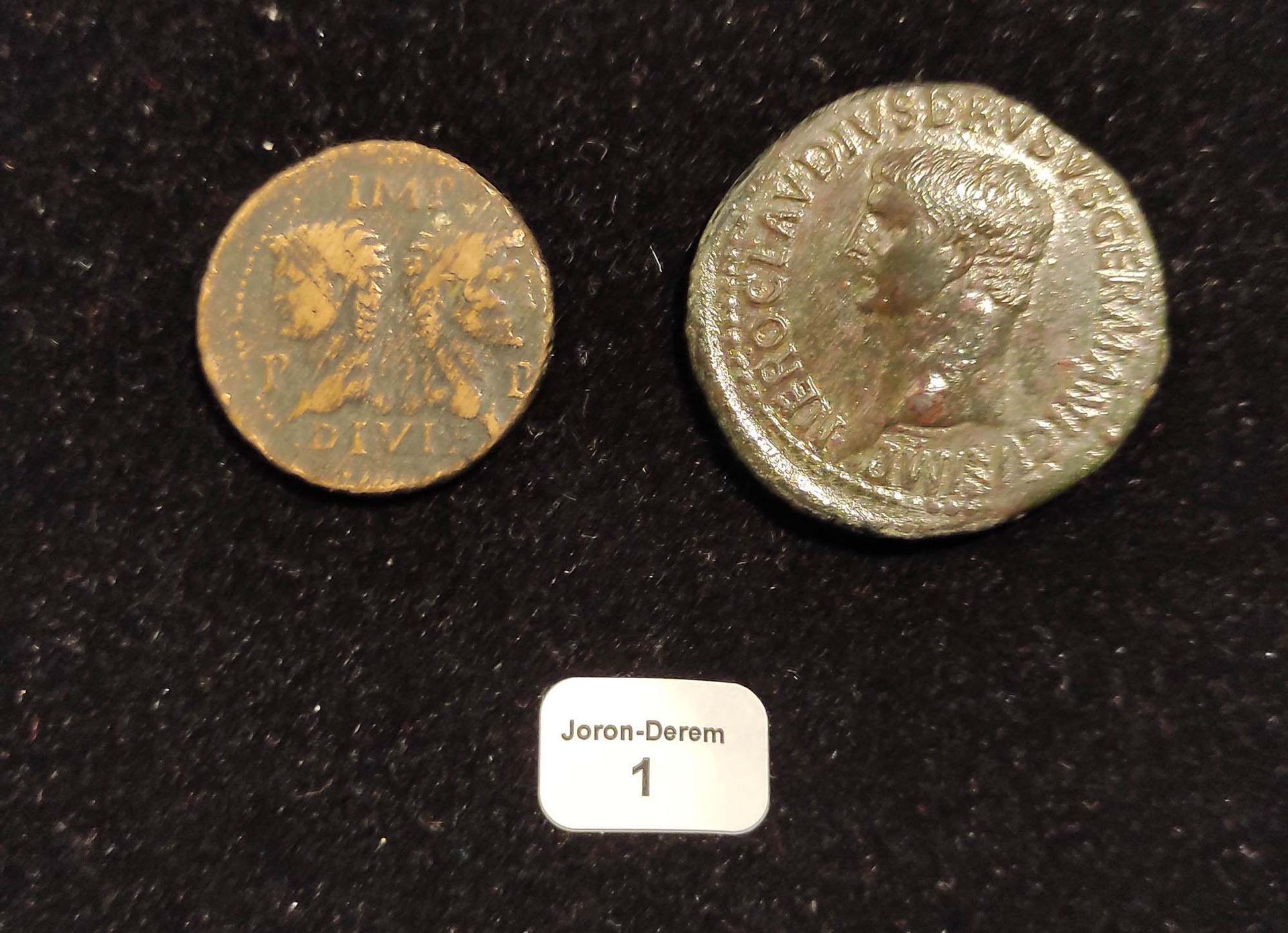 Null NERON DRUSUS (38-9 BC)
Sesterce.罗马。
他赤裸的头在左边。R/ 克劳迪乌斯左坐于库鲁勒椅上。
抛光扇面。
奥古斯都和阿&hellip;