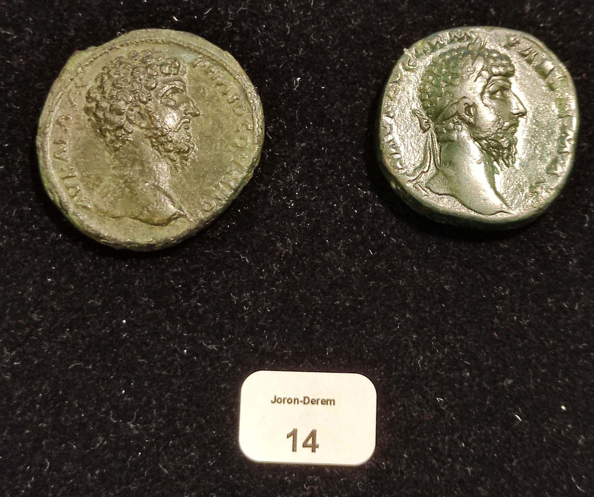 Null LUCIUS VERUS (161-169)
Sesterce: Thracian.
他的头裸露在右边。
R/ Marcus Aurelius和Luc&hellip;