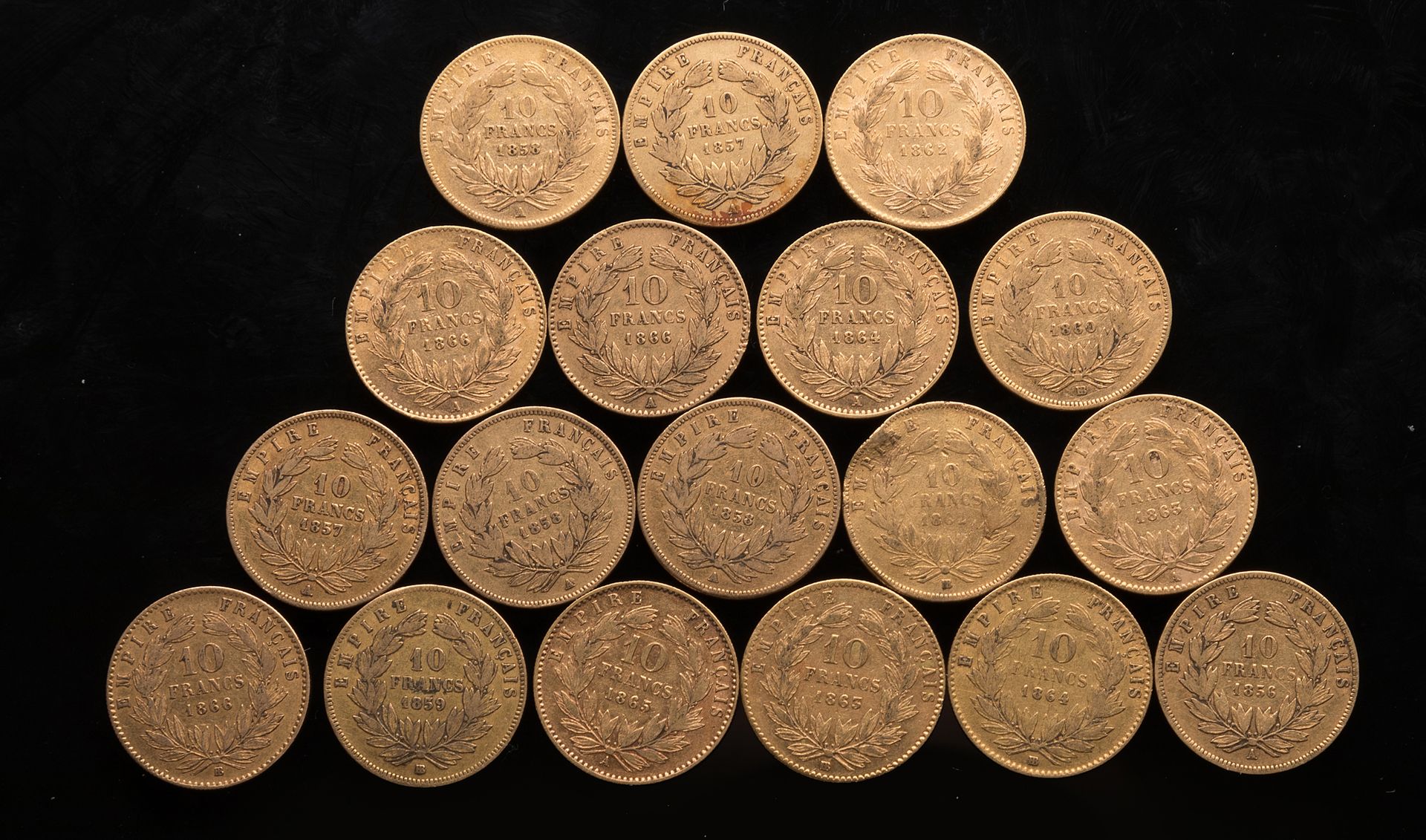 Null 
[SOLD ON PHOTO AND DESIGNATION] Eighteen coins of 10 Francs gold Napoleon
&hellip;
