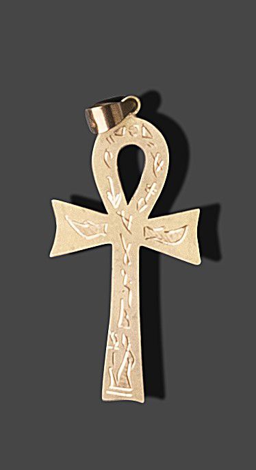 Null Pendentif à motif de croix égyptienne en or jaune 18K (750)
Hauteur : 6 cm
&hellip;