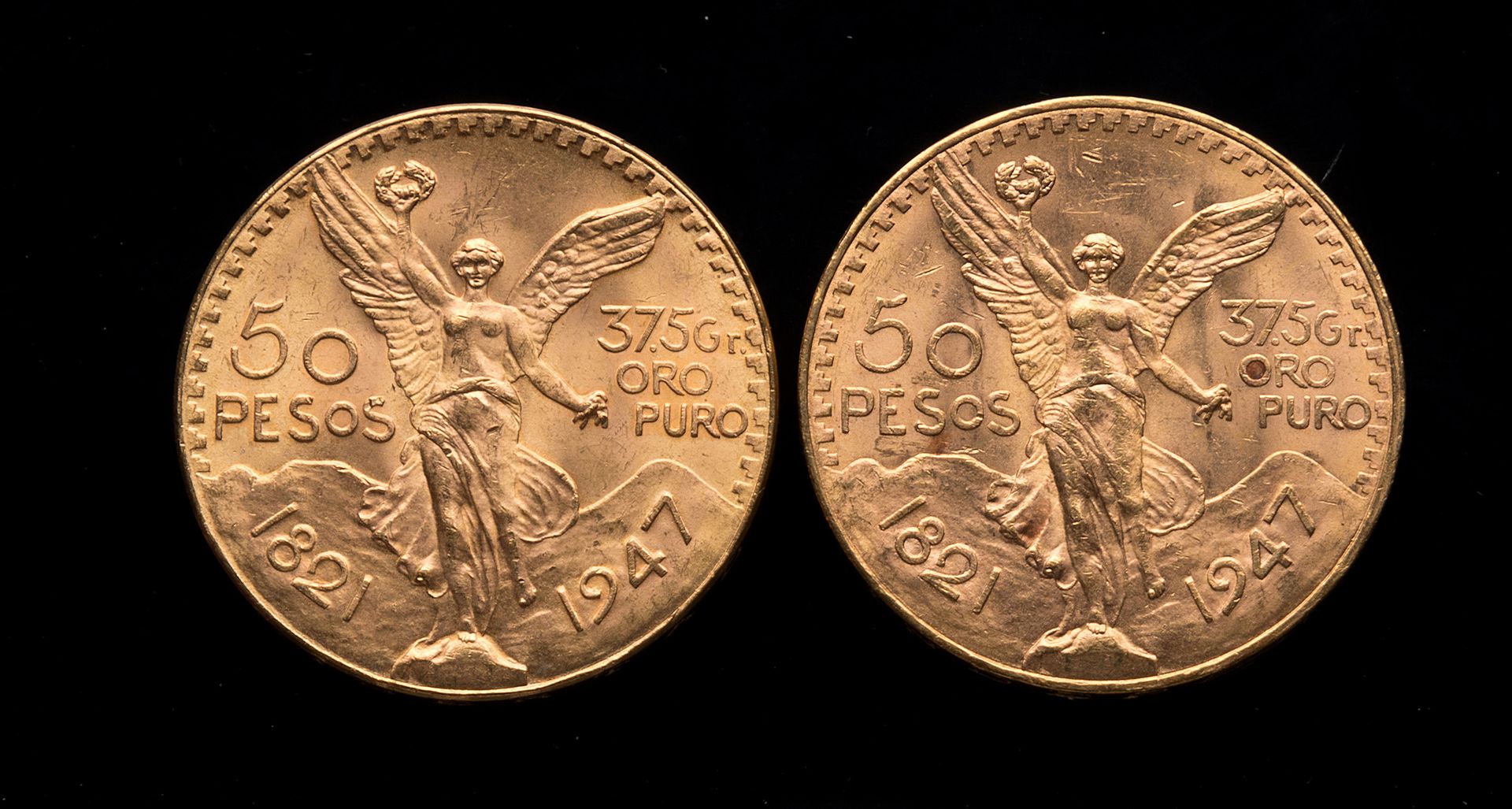 Null 
[根据照片和图案出售] 1821年和1947年两枚50墨西哥比索的硬币



重量 : 83,35 g