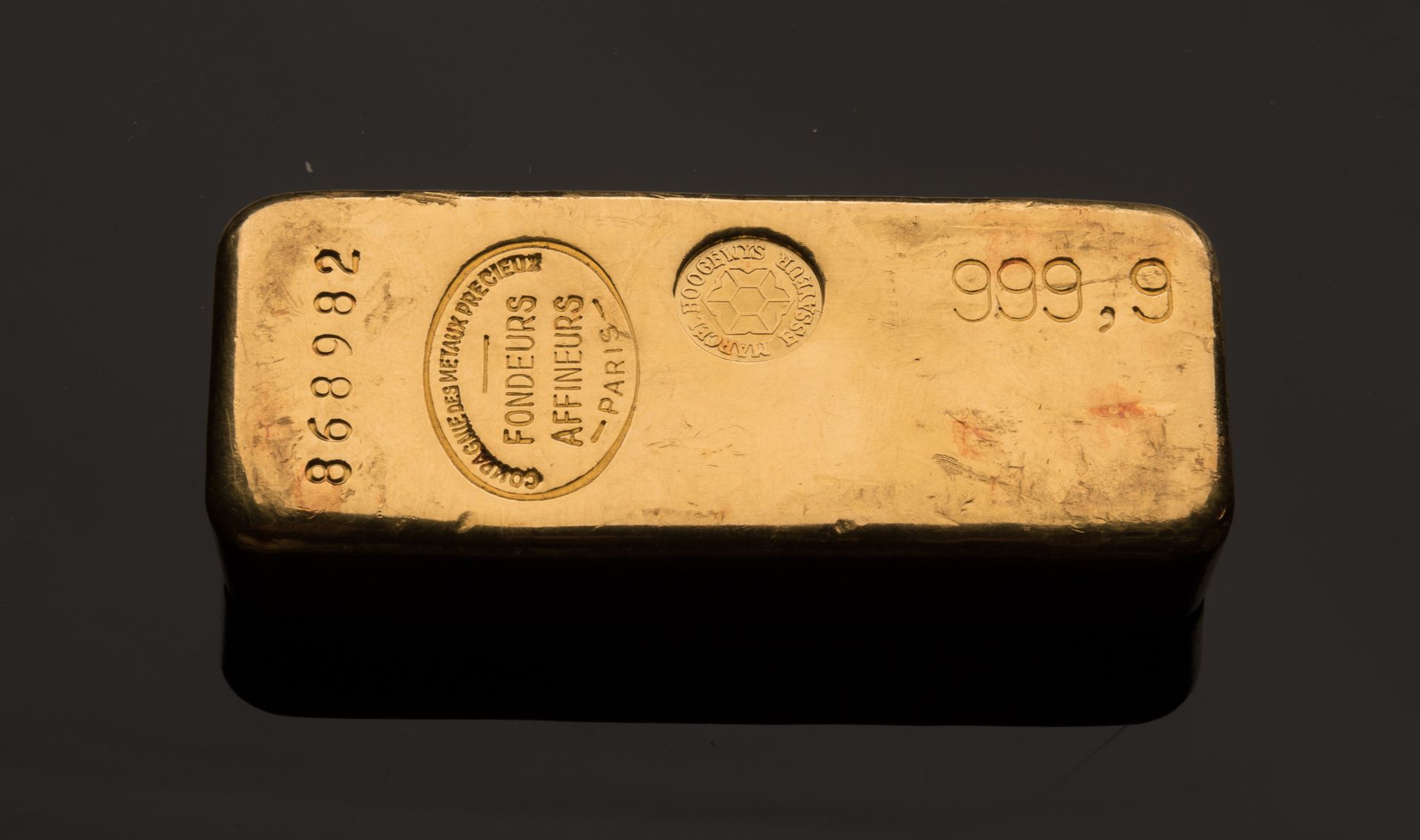 Null 
[SOLD ON DESIGNATION] Gold ingot - N° 868982



Gold title : 999,9 g



Gr&hellip;