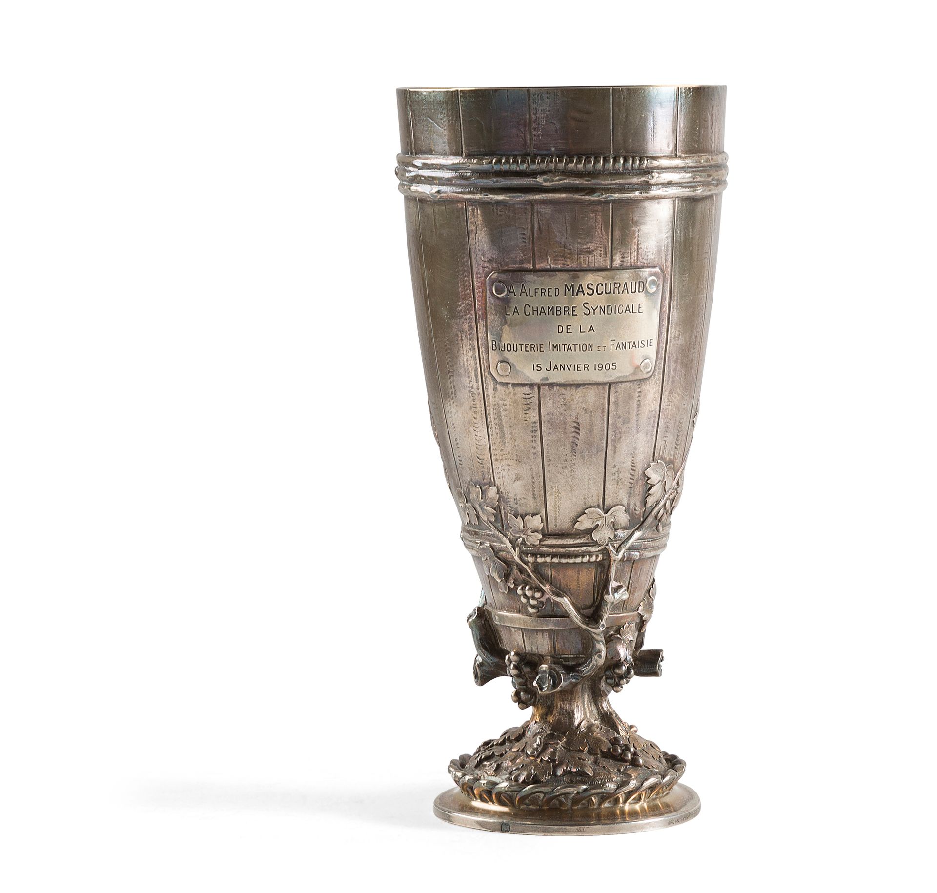 Null Cup on silver foot (Minerva 1st title), simulating a barrel, decorated with&hellip;