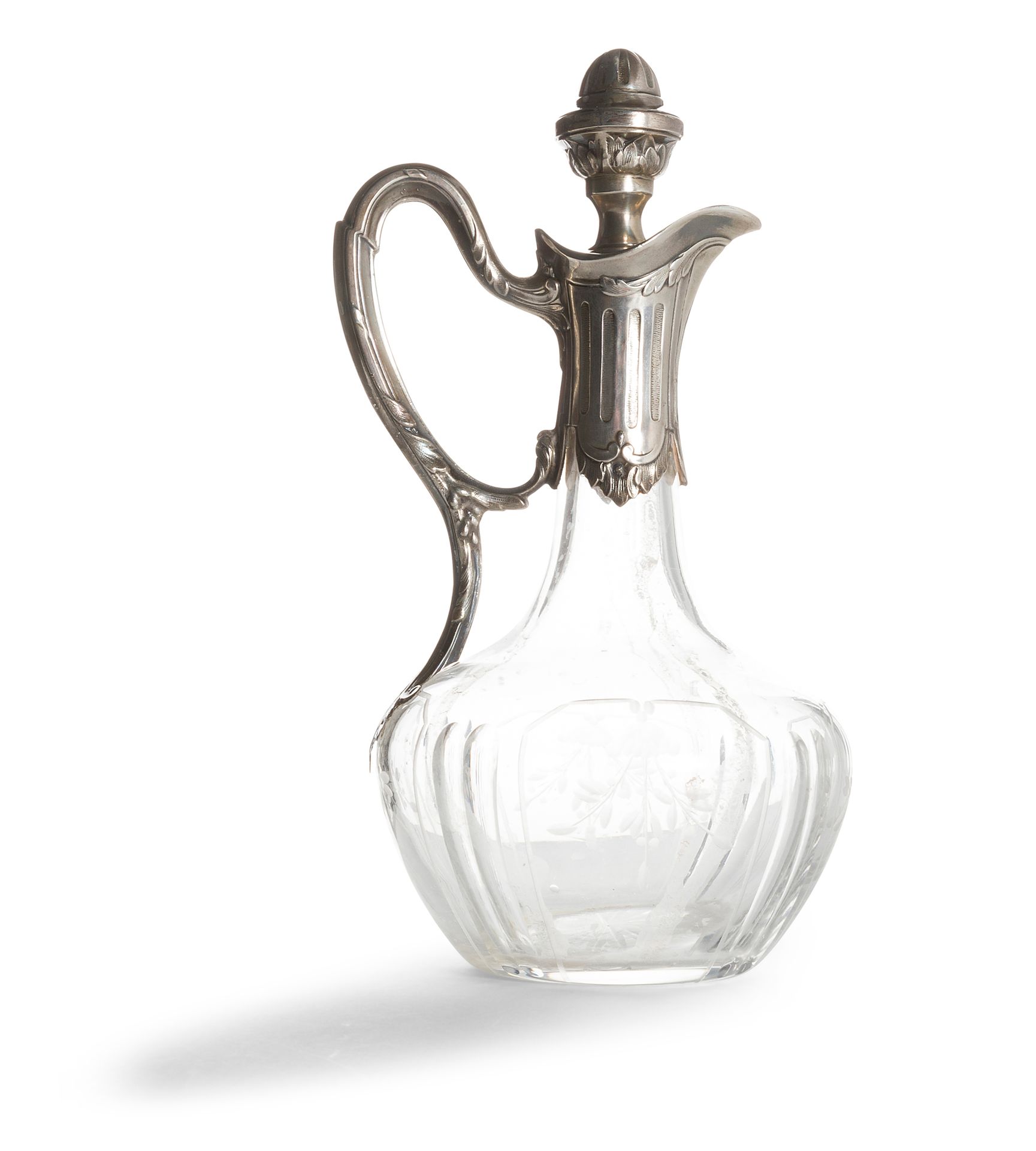 Null Small covered ewer out of cut crystal and engraved of motives of banchages,&hellip;