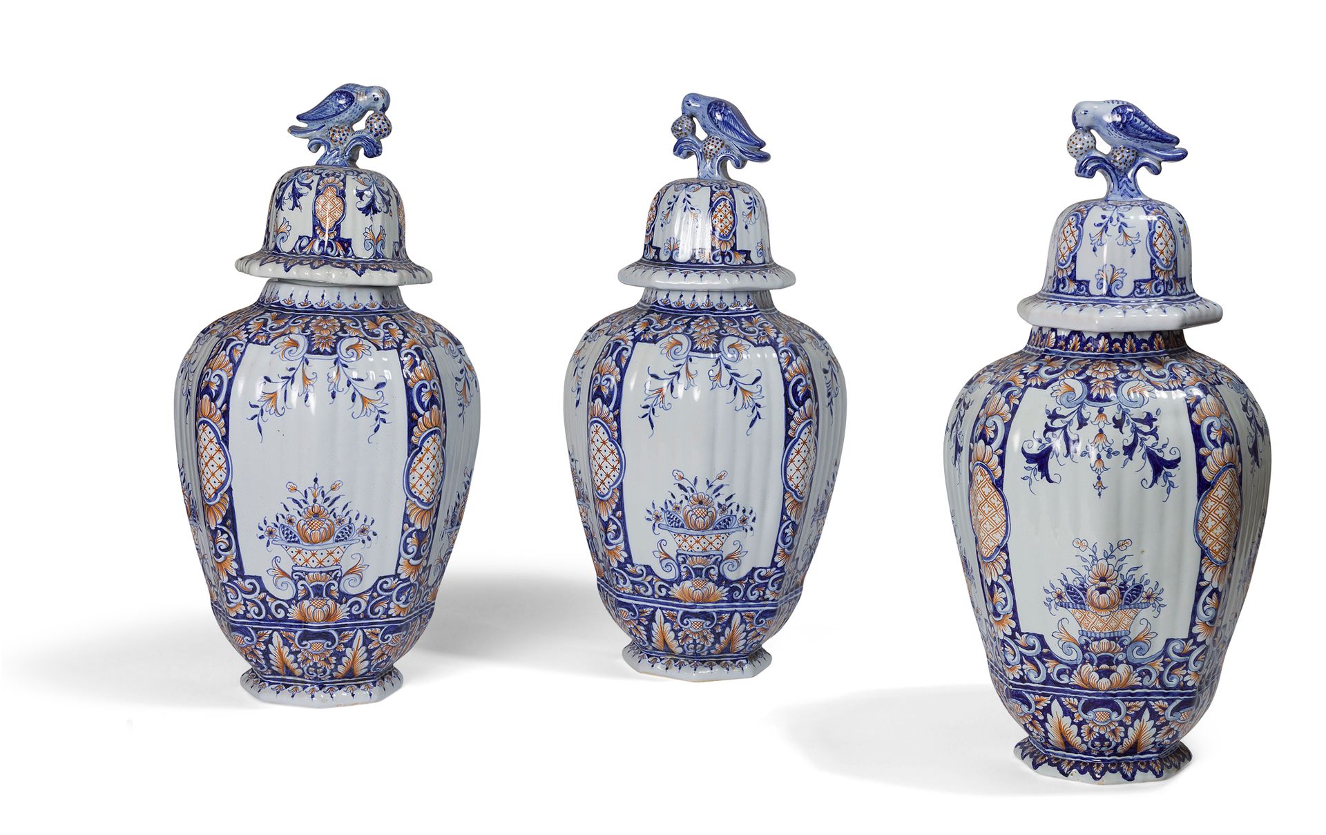 MALICORNE - Emile TESSIER (1887-1971) Set di tre vasi in terracotta coperta con &hellip;