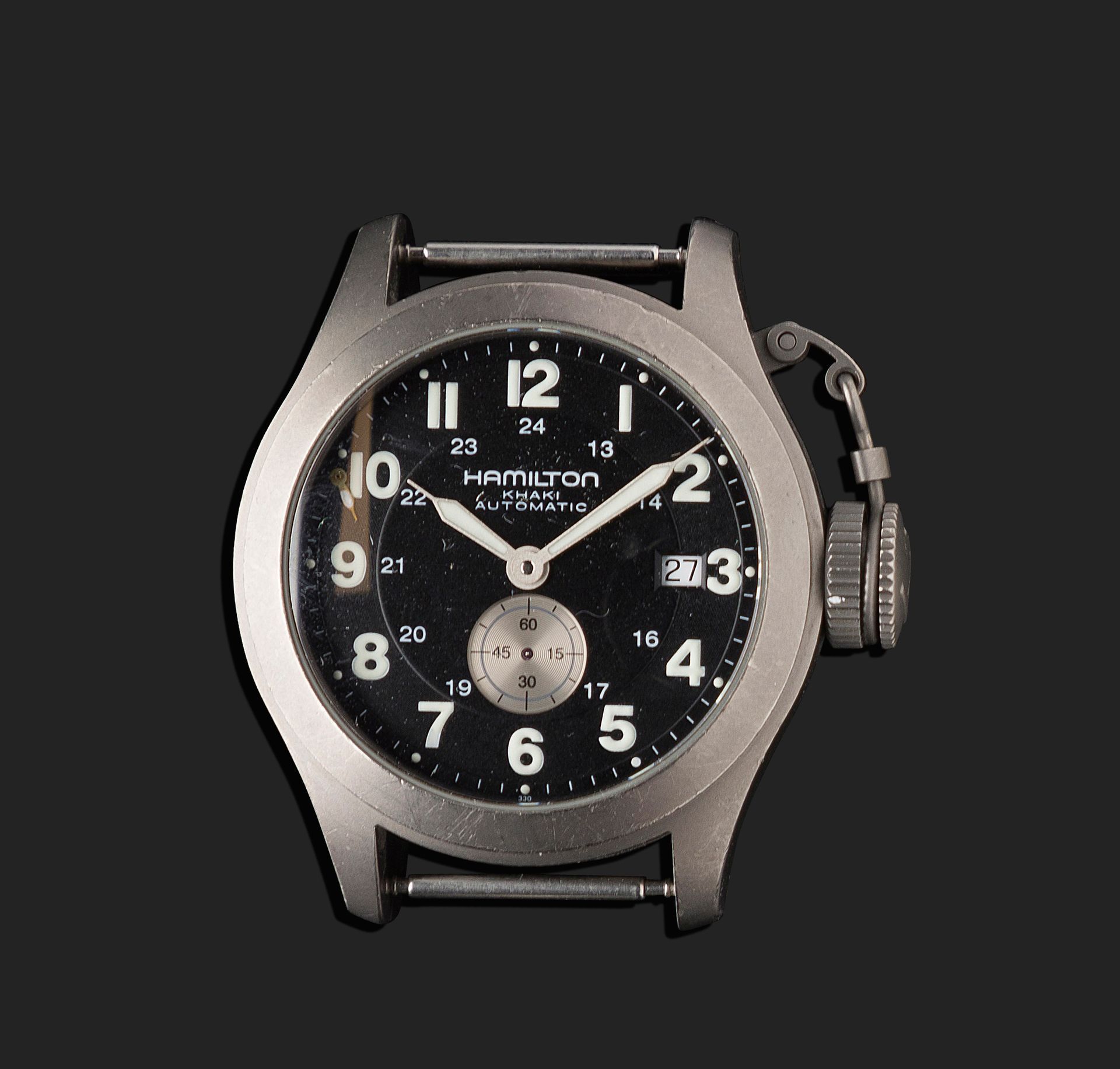 Null HAMILTON
Khaki. Number 774450.
Titanium bracelet watch.
Round case. Screw-d&hellip;