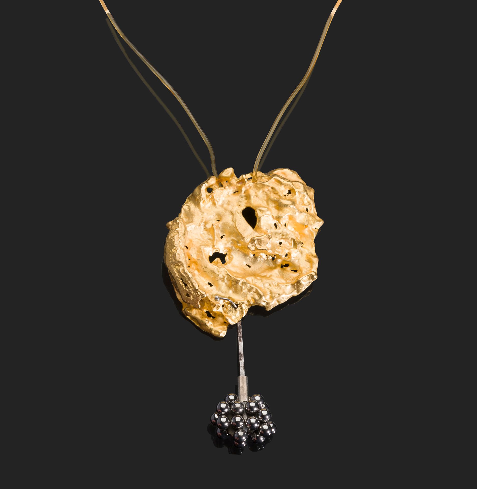 Null Vassilakis TAKIS (1925-2019)
Nugget
Suspension in 22 ct yellow gold and ste&hellip;