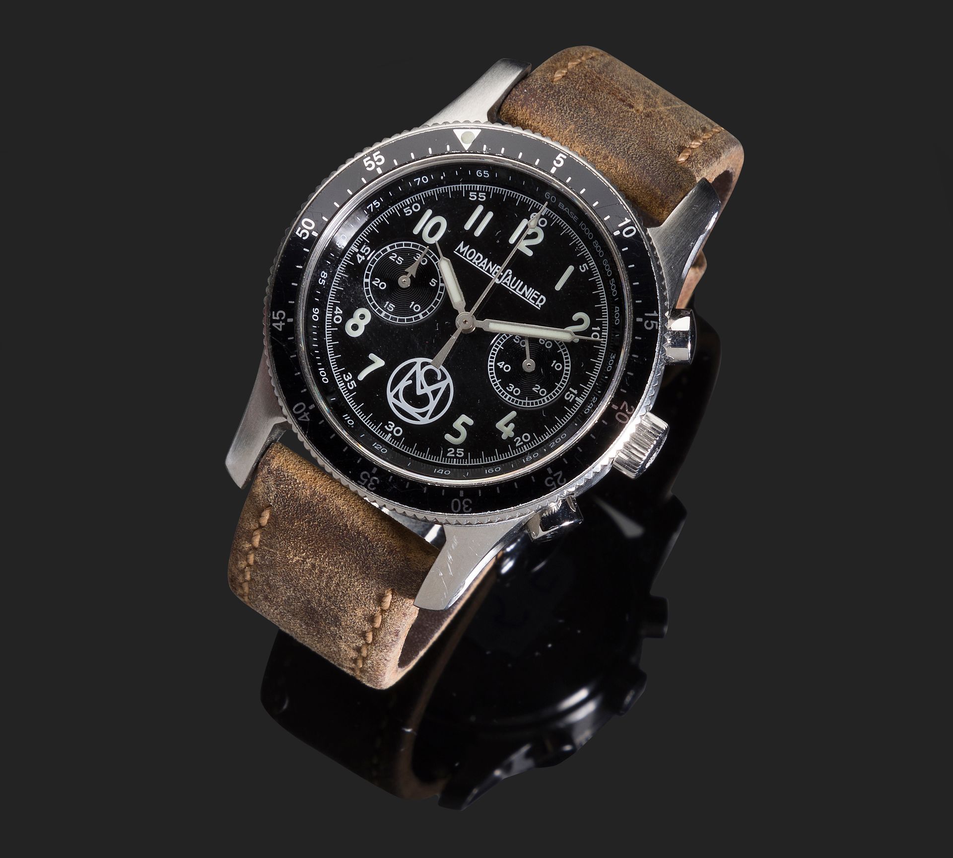 Null DODANE / MORANE SAULNIER
Type 23, numéro 68/100.
Beau chronographe bracelet&hellip;